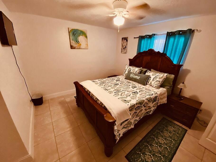Вилла Cheerful 1-Bed On Oakland Park Fl Форт-Лодердейл Экстерьер фото